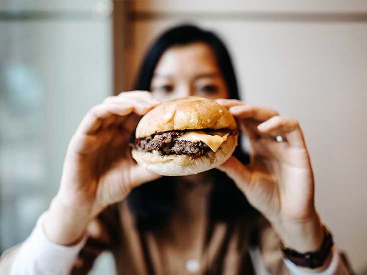 The 13 Healthiest Fast-Food Burgers, According to a Dietitian