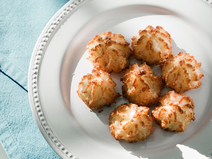 Do Coconut Macaroons Affect Crohn’s Disease?